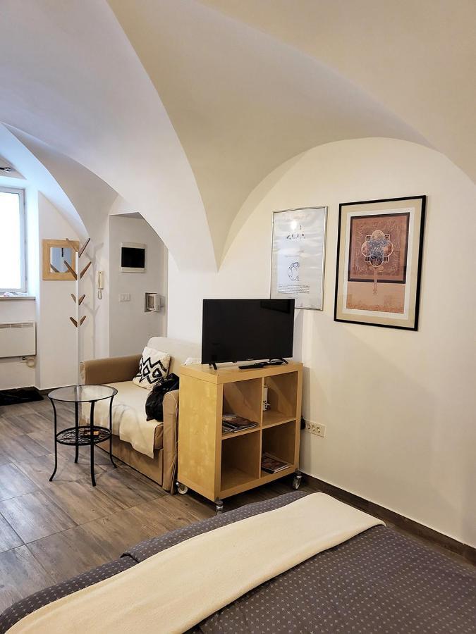 Studio Ian Ljubljana Eksteriør bilde